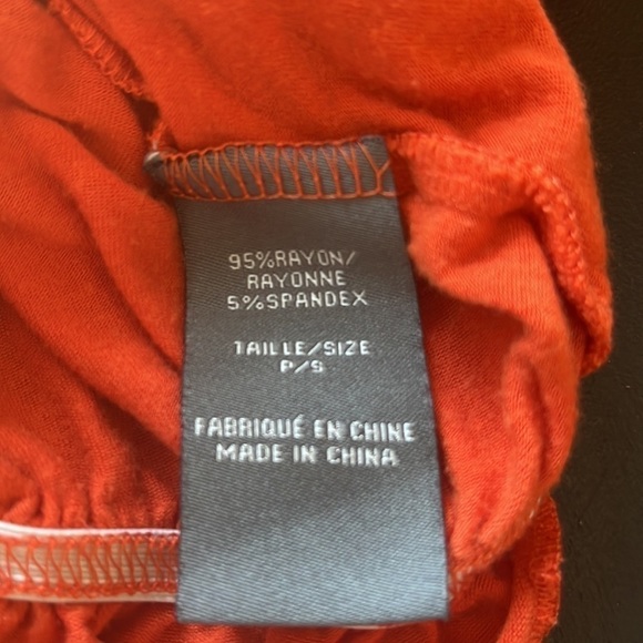 Suzy sheer off shoulder crop top orange size small, short sleeve - Picture 4 of 5